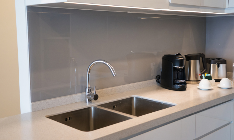 How to install a boiling water tap